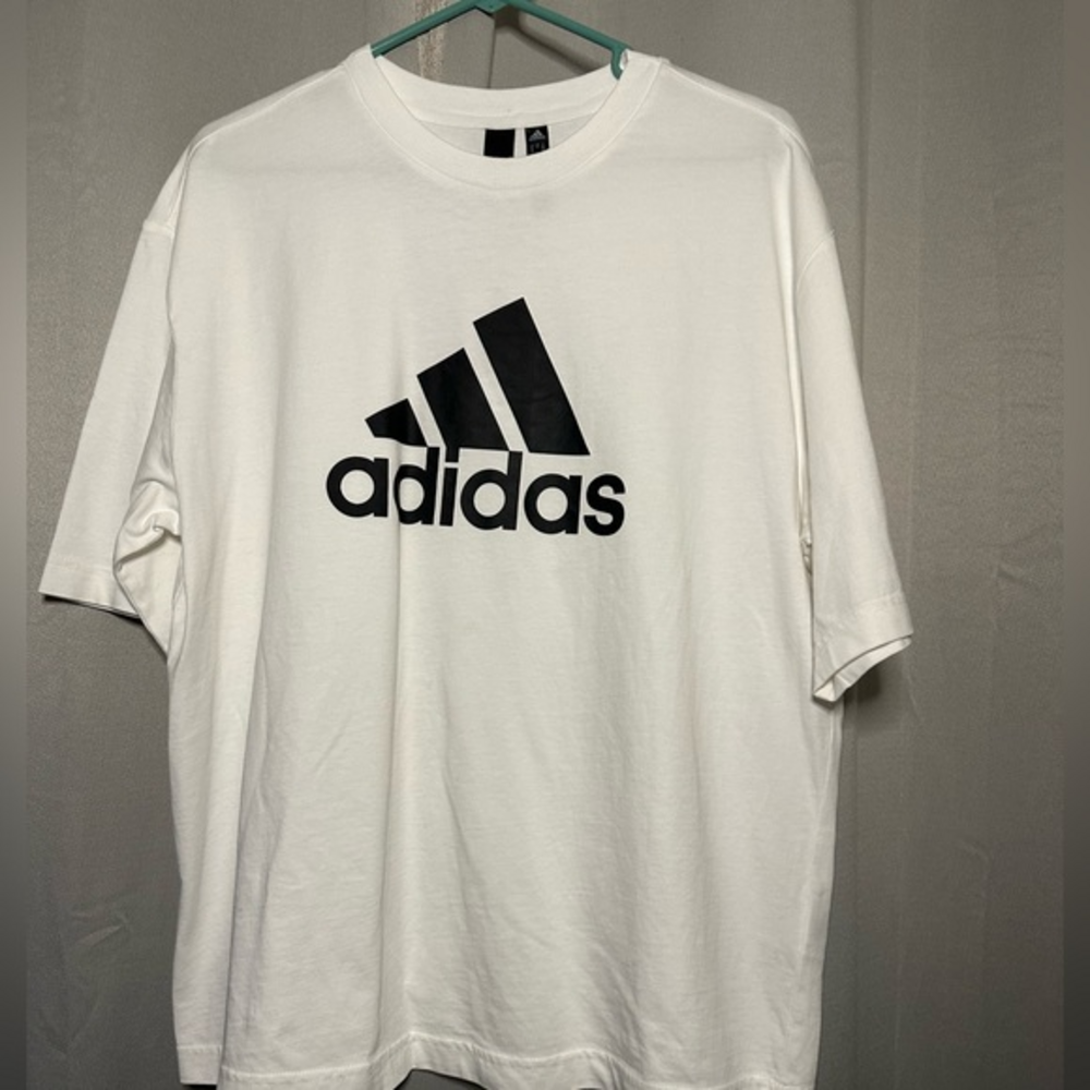 Adidas W FI BOS Tee Womens White Oversized Logo T-Shirt HC6358 M